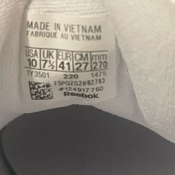 Reebok Classic White Sneakers Size 10 - Picture 5 of 6